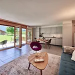 Truemmelbach, Comfortabl & Cozy, Private Terrace With Views * Lauterbrunnen