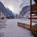 Truemmelbach, Comfortabl & Cozy, Private Terrace With Views * Lauterbrunnen