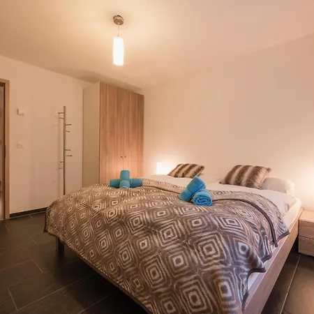 Appartement Truemmelbach, Comfortabl & Cozy, Private Terrace With Views Lauterbrunnen