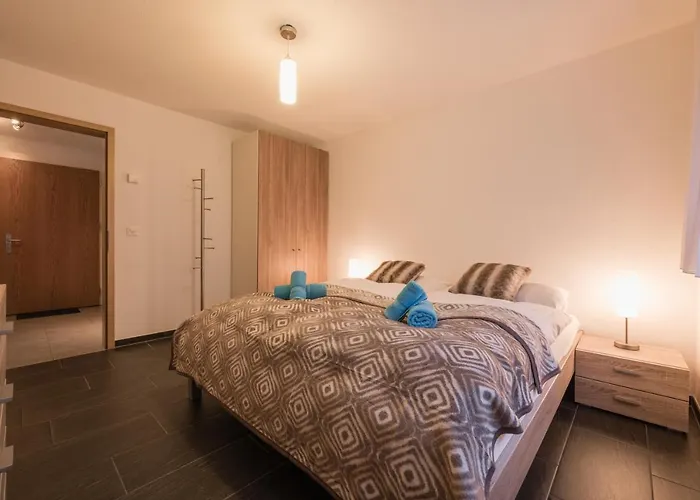 Lejlighed Truemmelbach, Comfortabl & Cozy, Private Terrace With Views Lauterbrunnen