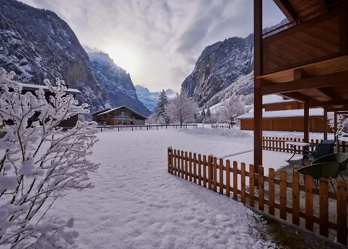 Truemmelbach, Comfortabl & Cozy, Private Terrace With Views * Lauterbrunnen